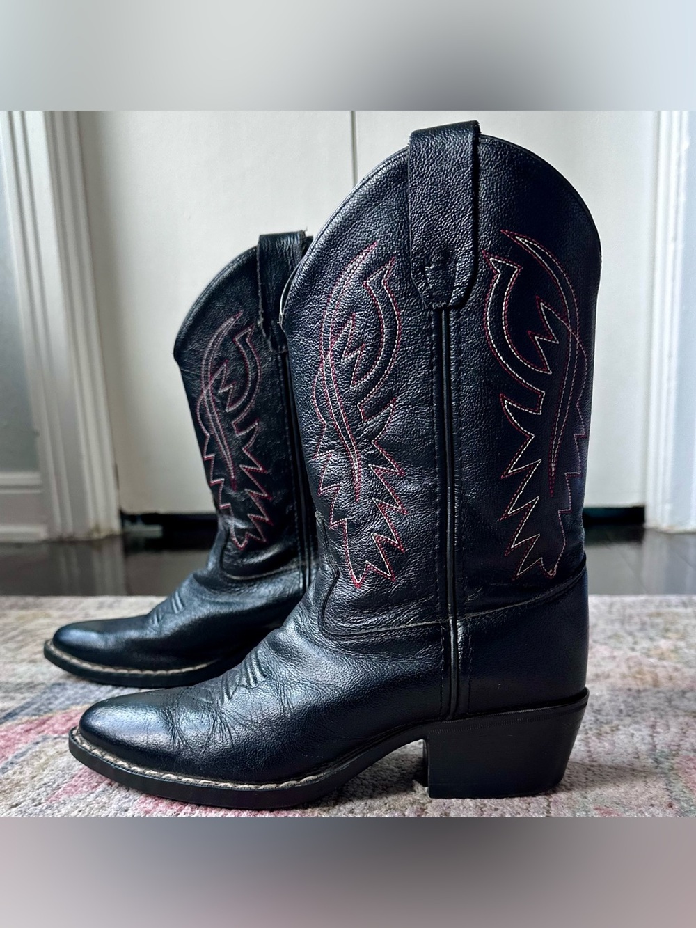 Kid’s Black Leather Cody James Cowboy Boots with Red Stitching
